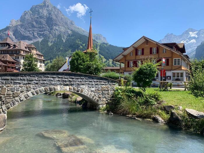 Umgebung Kandersteg www.villaforeekandersteg.ch